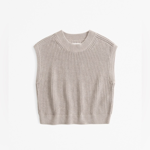 Abercrombie & Fitch Sweaters - NWT Abercrombie Crew Shell Sweater